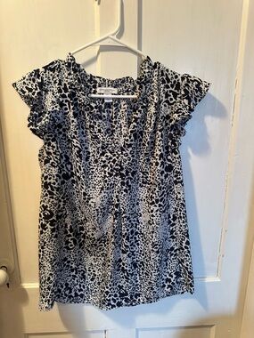 Carolina Belle Black & White Leopard Ruffle Sleeve Blouse